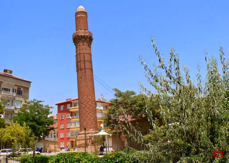 Eğri Minare, Aksaray