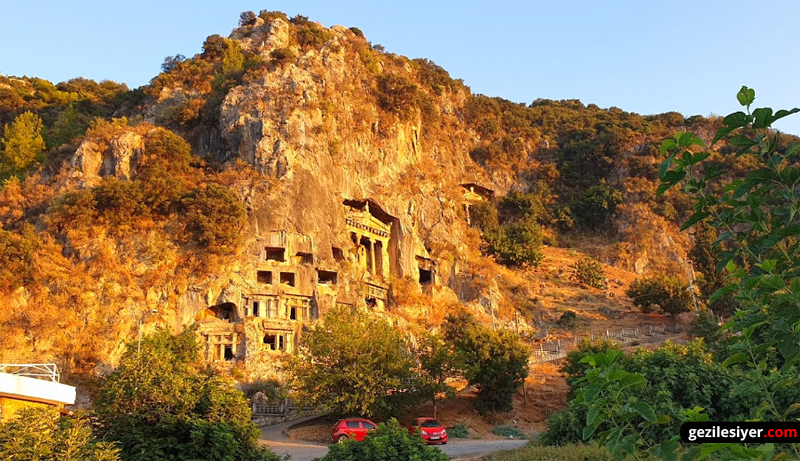 Amintas Kaya Mezarları