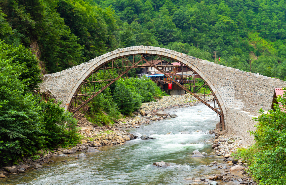 Karadeniz - Şenyuva Köprüsü